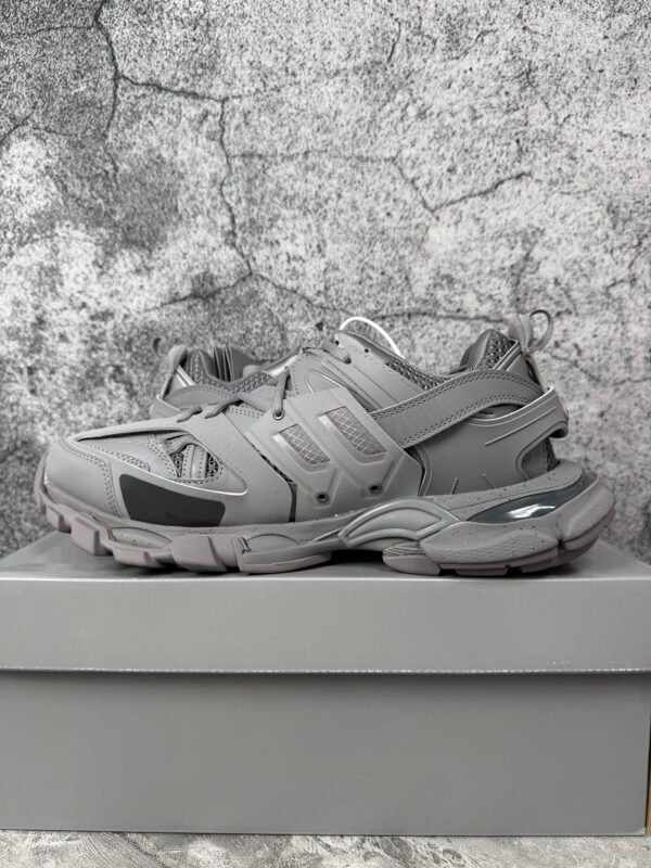 IMG_6495 Balenciaga Track Dark gray