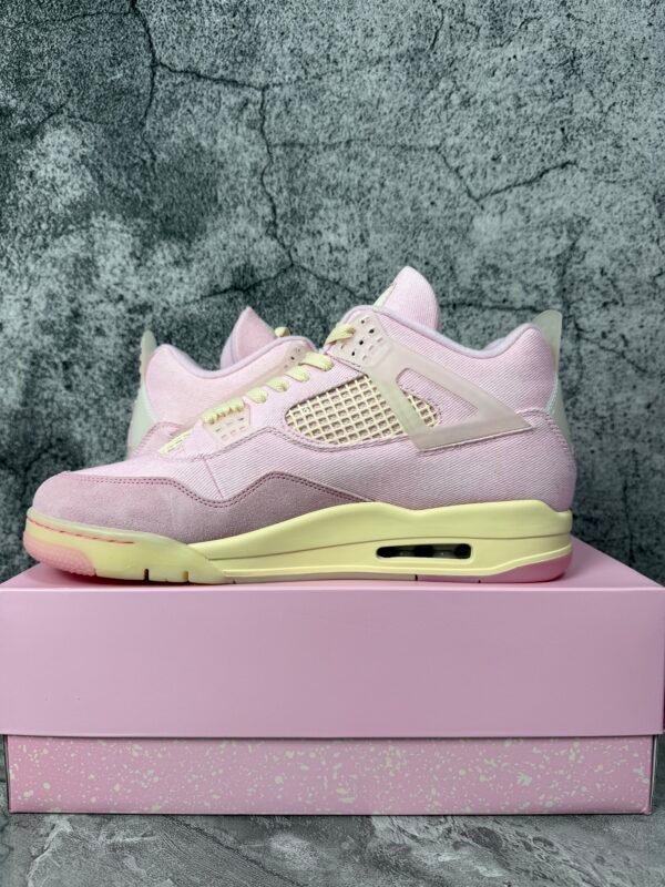 Jordan 4 Retro Iced Carmine