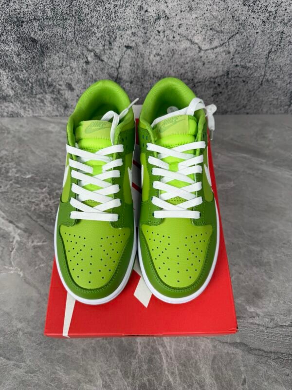 Nike Dunk Low Chlorophyll