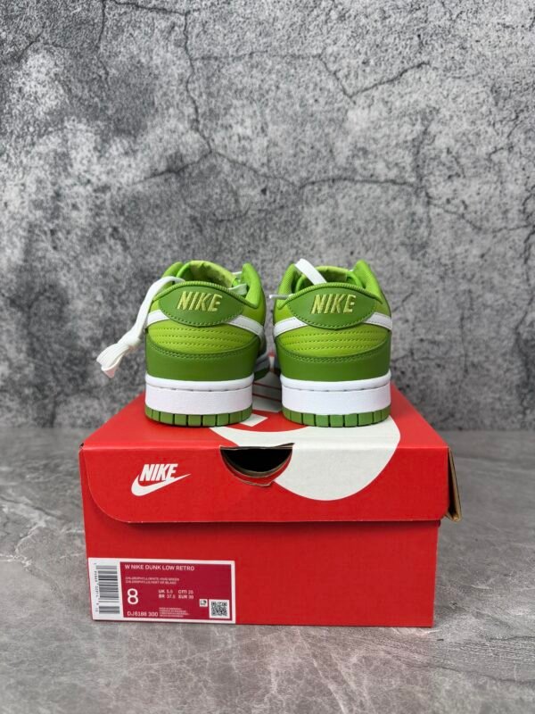 Nike Dunk Low Chlorophyll