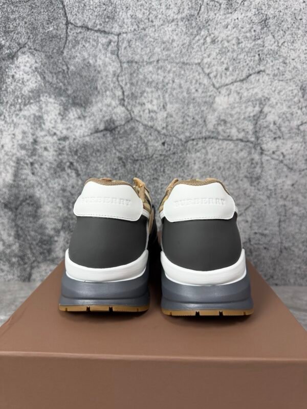 Burberry Ramsey Vintage Check Suede Leather Sneakers Grey Archive Beige