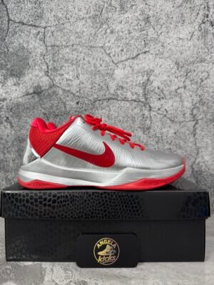 Caitlin Clark x Nike Zoom Kobe 5 Protro 'Rookie of the Year'