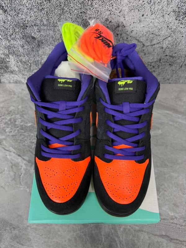 Nike Dunk Low SB 'Night of Mischief'