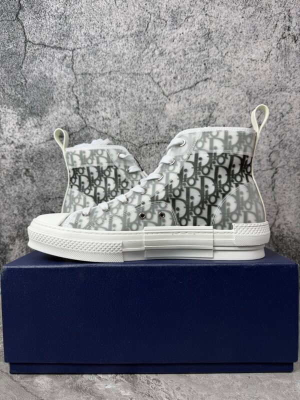 Dior And Shawn B23 High Top Bee Embroidery