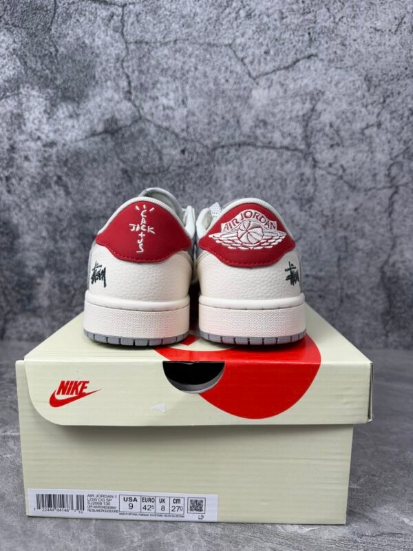 Travis Scott x Jordan Air Jordan 1