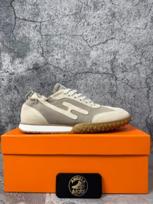 Hermes jet