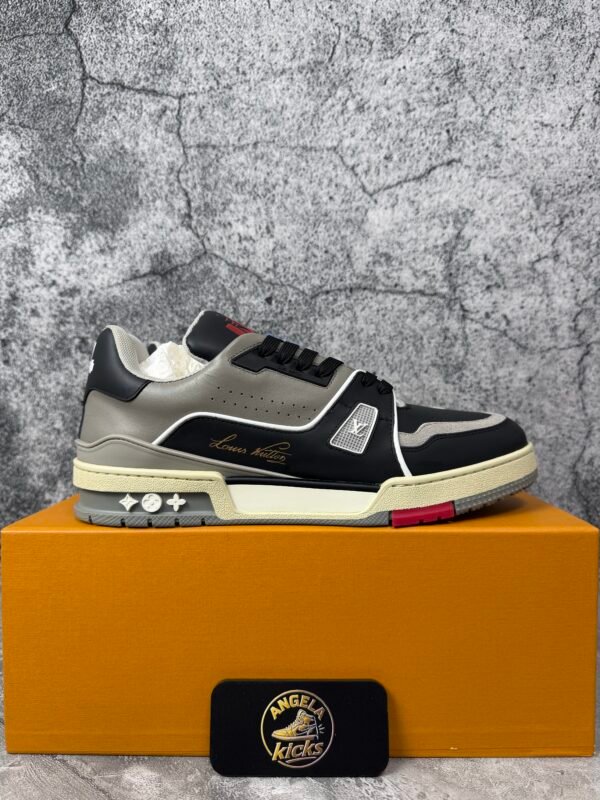 Louis Vuitton LV Trainer Sneaker Low Black Grey