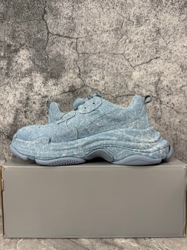 Balenciaga Triple S