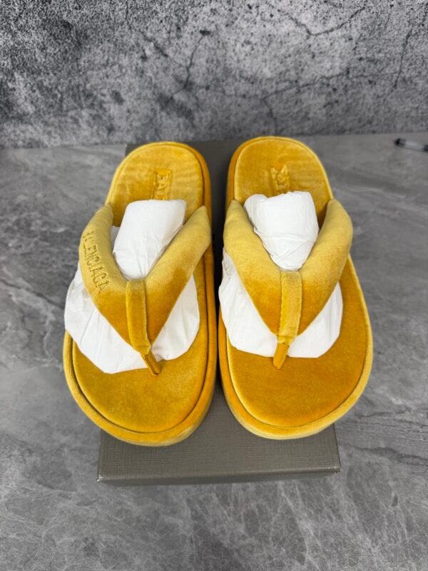 Balenciaga Jet Lag  5cm