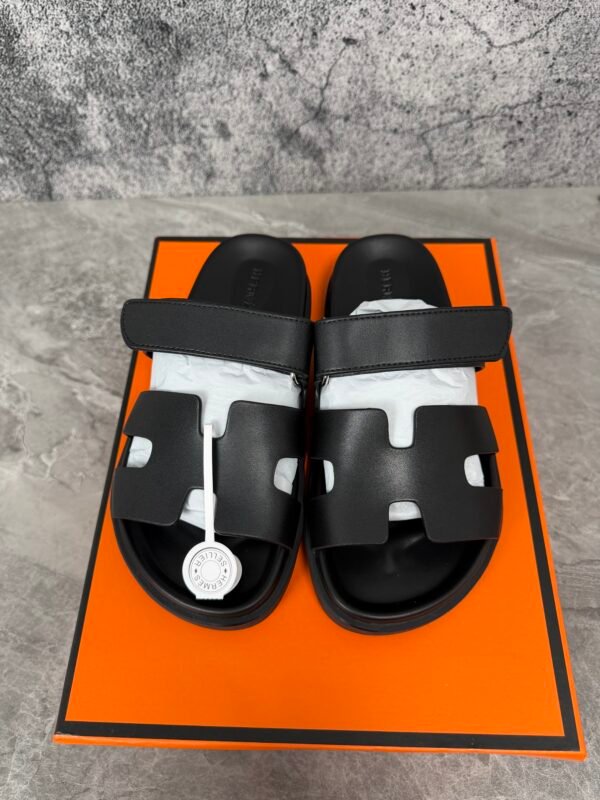 Hermes Chypre Sandal Black Smooth Calfskin Leather