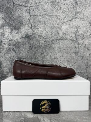 Maison Margiela Tabi Brown