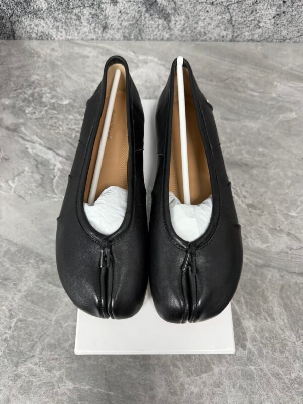 Maison Margiela Tabi Black