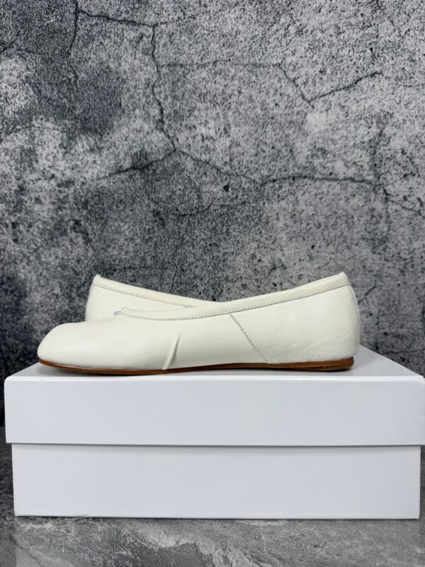 Maison Margiela Tabi White
