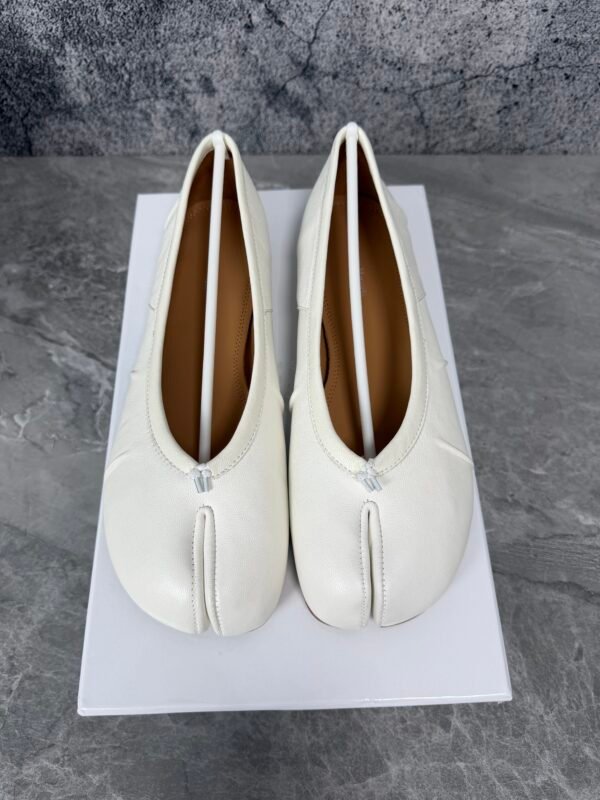 Maison Margiela Tabi White