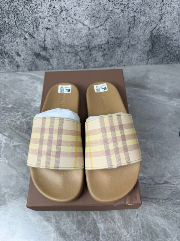 Burberry Check Slides