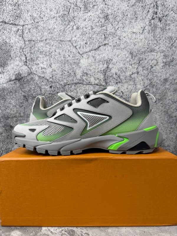LOUIS VUITTON Runner Tatic