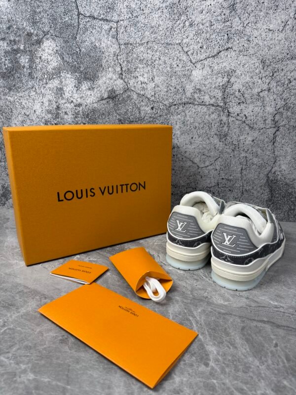 LOUIS VUITTON Trainer