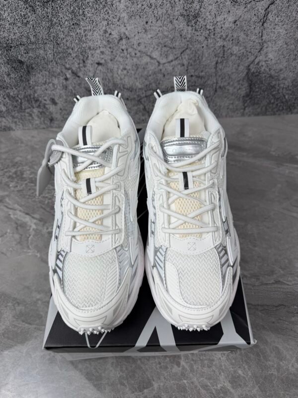 OFF-WHITE Be Right Back White