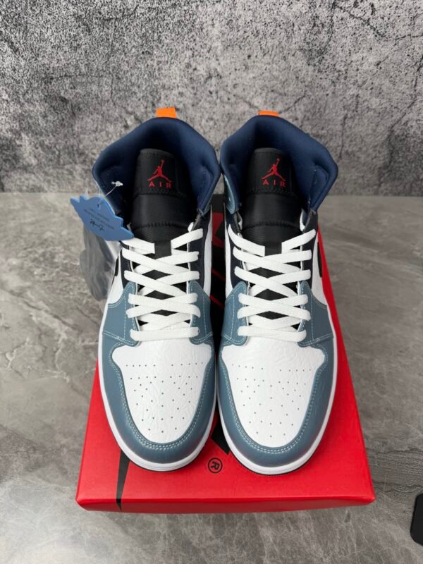 Jordan 1 Mid Fearless Facetasm