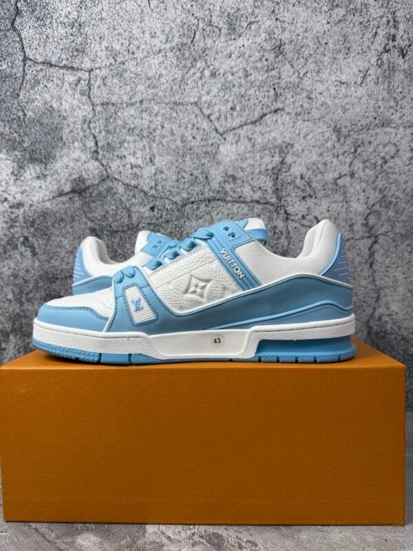 Louis Vuitton Trainer Low White Sky Blue