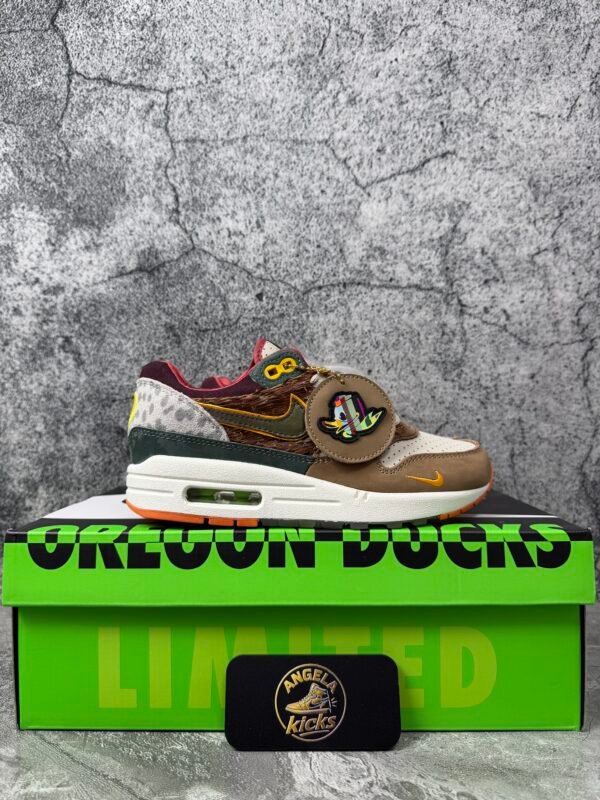 Nike Air Max 1 '87 Luxe University of Oregon PE