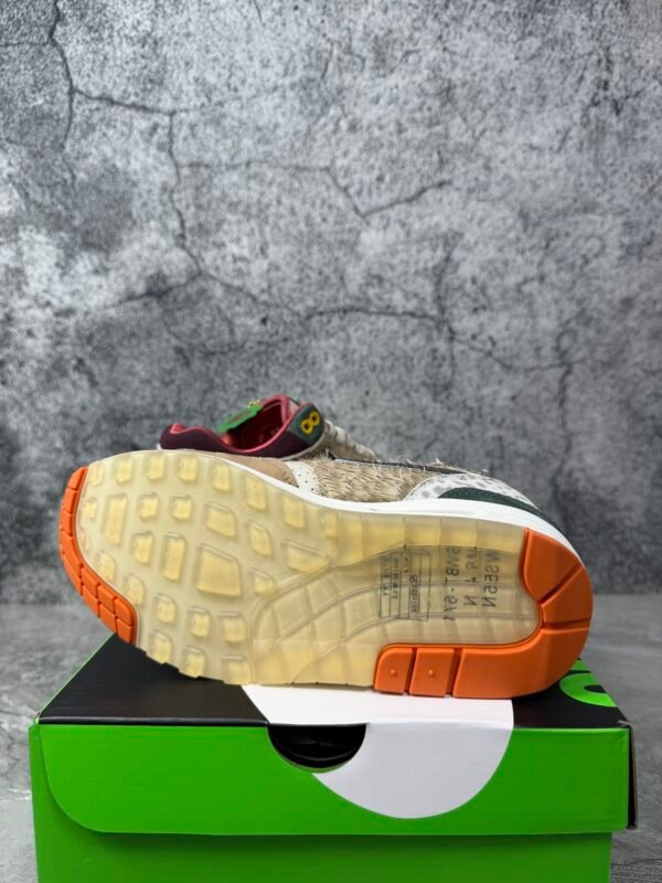 Nike Air Max 1 '87 Luxe University of Oregon PE
