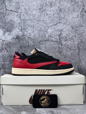 Jordan 1 Retro Low OG SP Travis Scott Black red