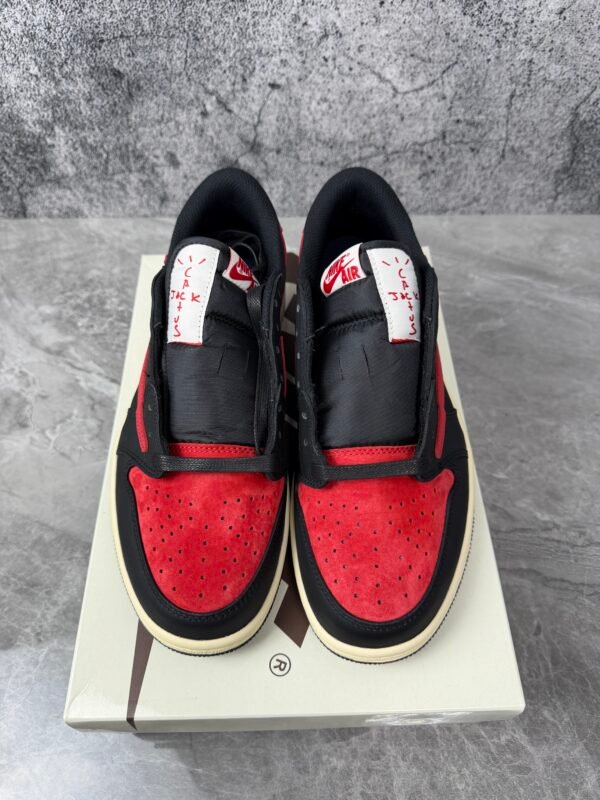 Jordan 1 Retro Low OG SP Travis Scott Black red