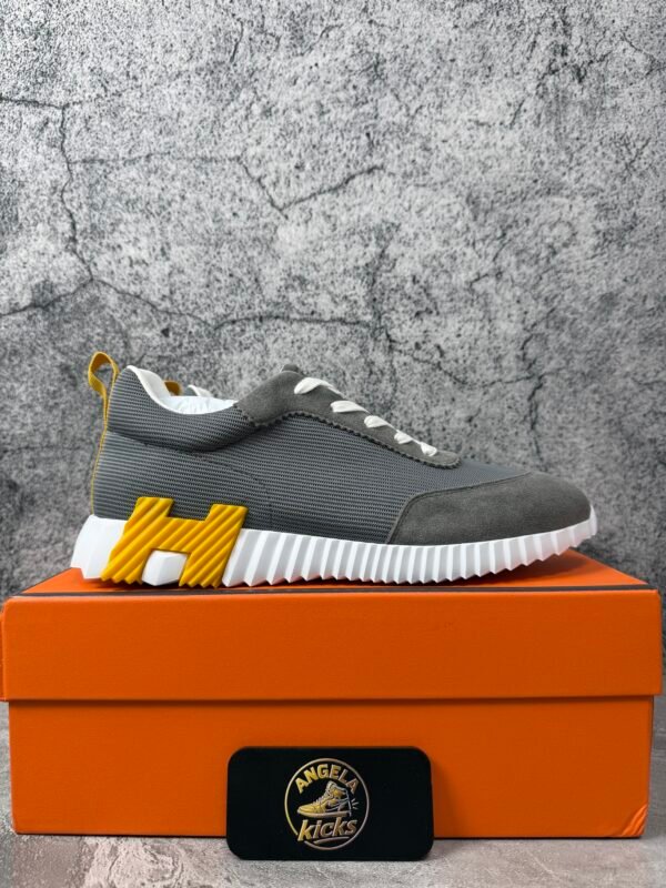 HERMES Bouncing