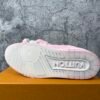 Louis Vuitton Trainer pink