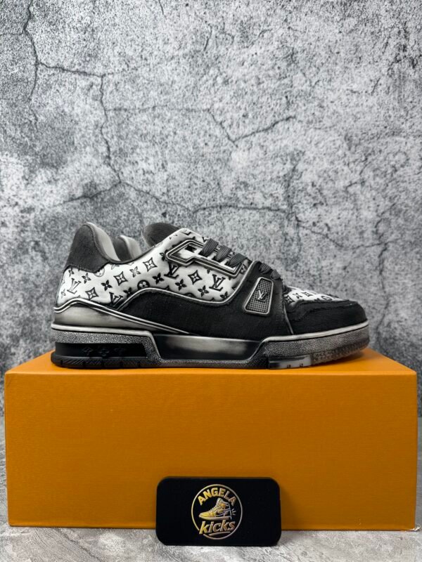 Louis Vuitton Trainer