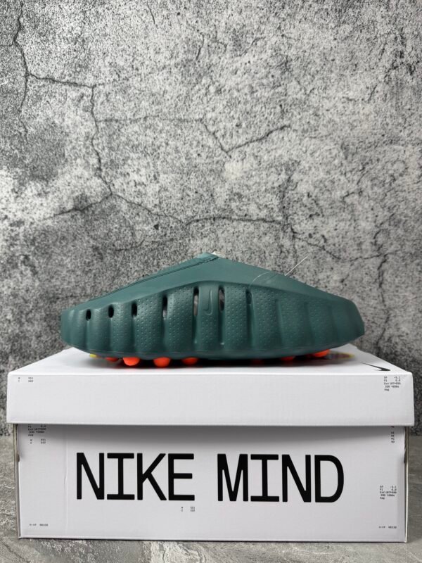 Nike Mind 001 Slide