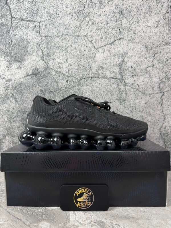 Nike Air Liquid Max Triple Black