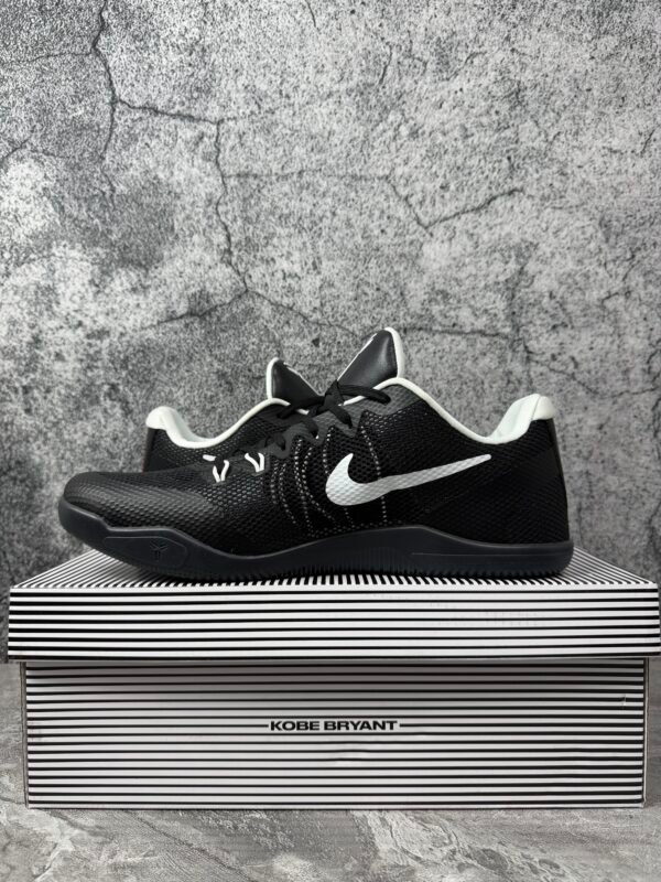 Nike Kobe 11 Team Bank Black