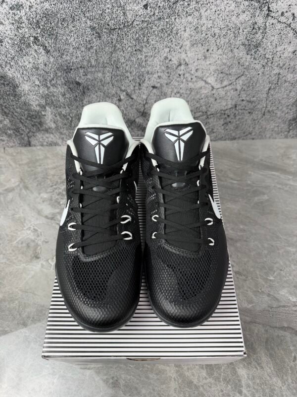 Nike Kobe 11 Team Bank Black