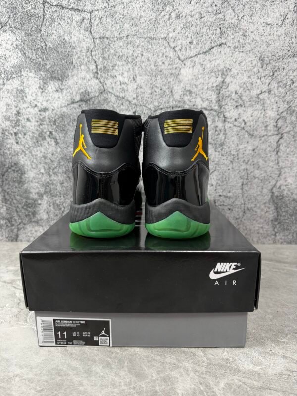 Jordan 11 Retro