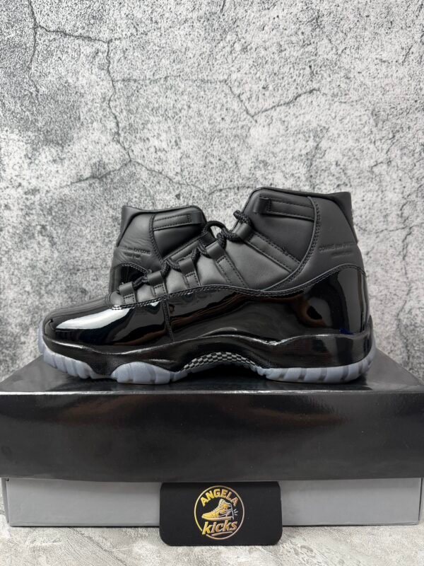 Jordan 11 Retro Comme des Garçons Homme Plus Black
