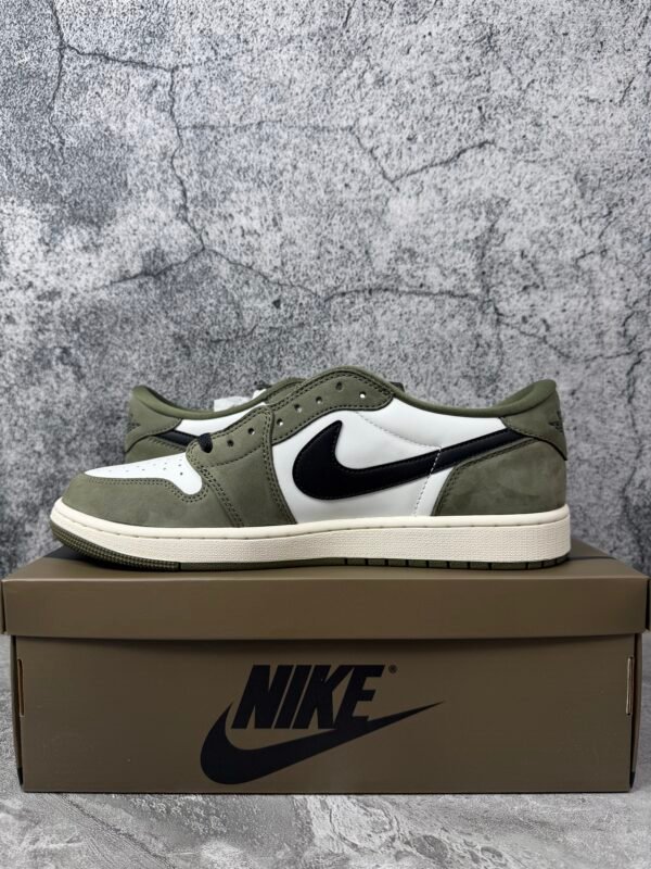 Jordan 1 Retro Low Medium Olive