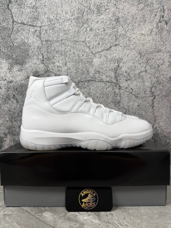 Jordan 11 Retro Comme des Garçons Homme Plus White