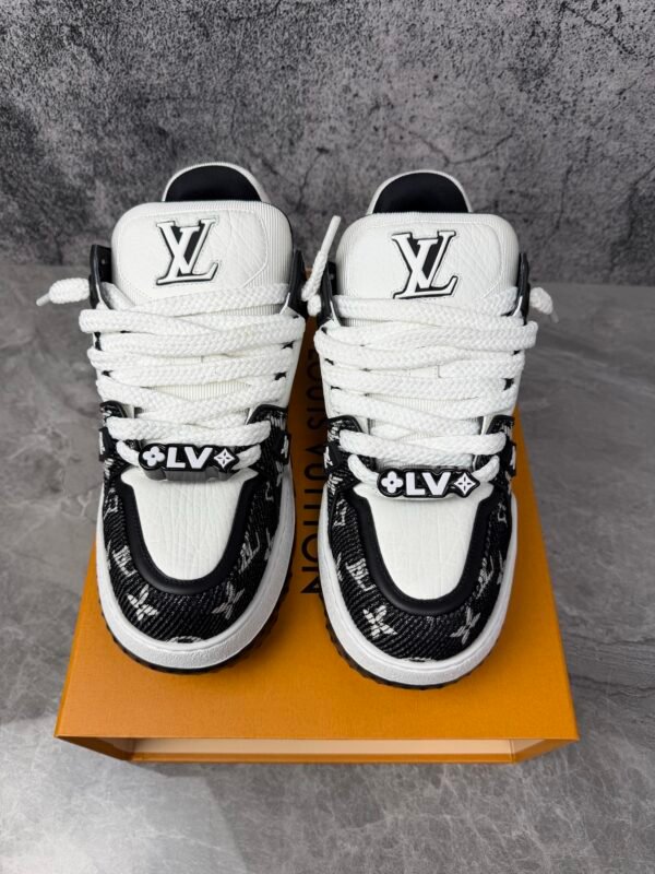 LOUIS VUITTON Trainer Maxi