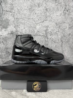 Jordan 11 Retro Comme des Garçons Homme Plus Black