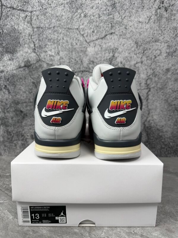 Jordan 4 Retro Comic