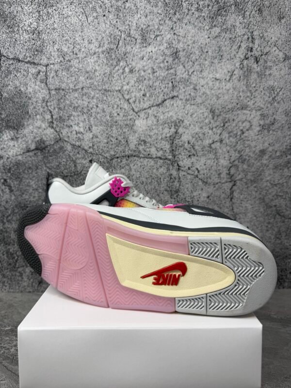 Jordan 4 Retro Comic