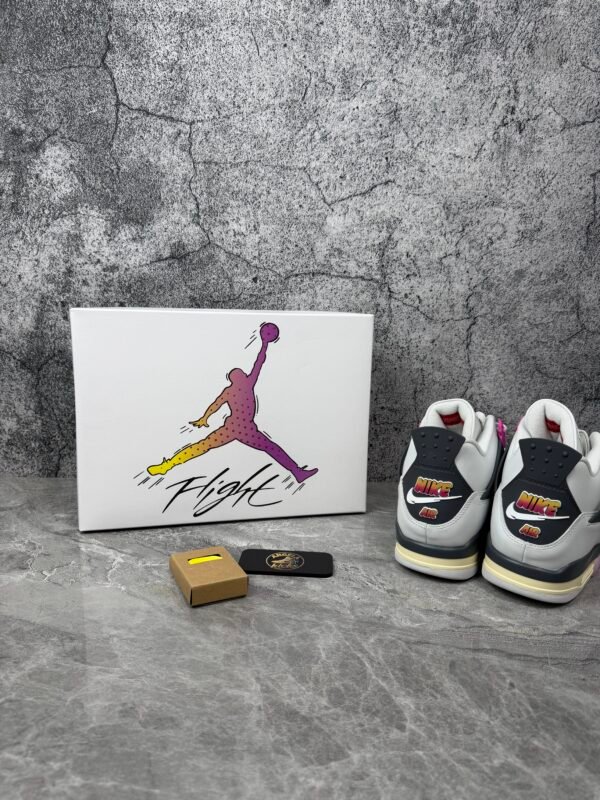 Jordan 4 Retro Comic