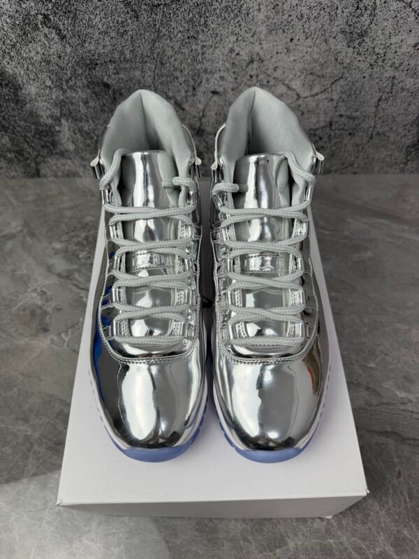 Jordan 11 Silver