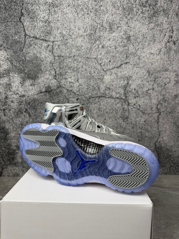 Jordan 11 Silver