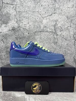 Nike Air Force 1 Low Patent Leather Mystic Navy Grape Ice