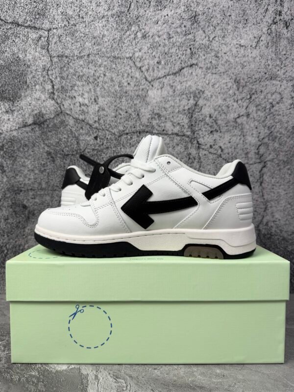 OFF-WHITE Out Of Office OOO Low Tops White Black