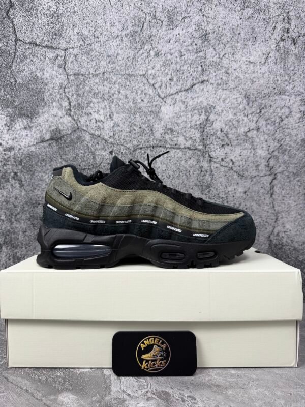 Nike Air Max 95 SP Undefeated Geo La Brea Medium Olive