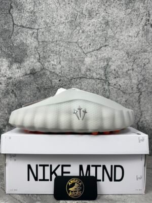 Nike Mind 001 Slide